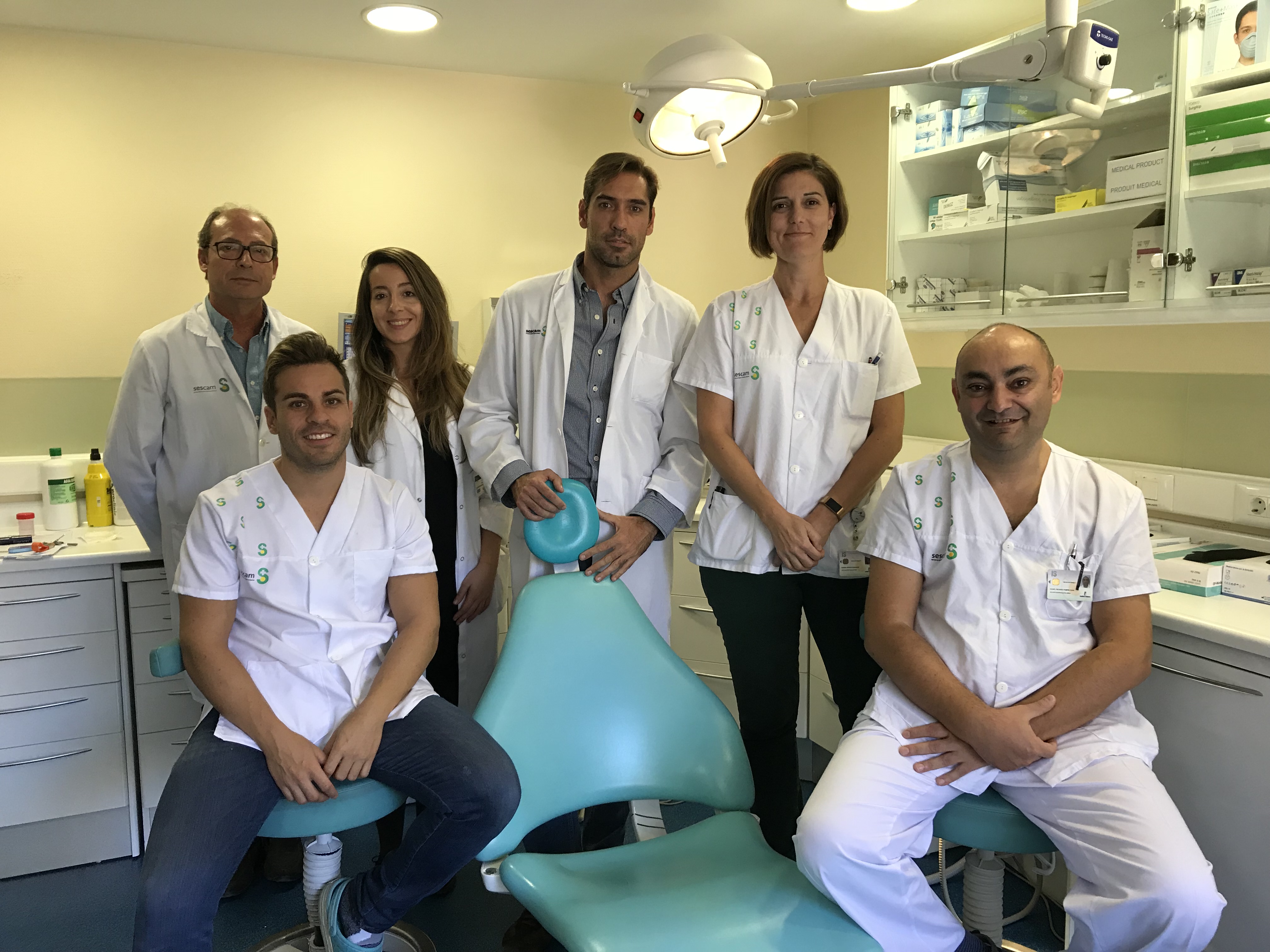 Cirujanos maxilofaciales de Albacete realizan una reconstrucción maxilar completa utilizando réplicas físicas en tres dimensiones de la zona afectada y la zona donante