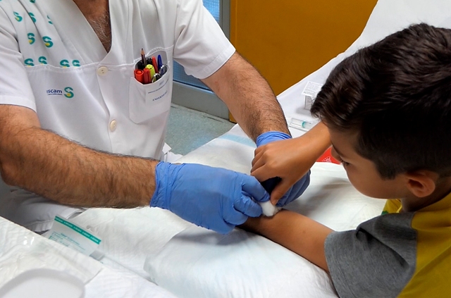 La sección de Coagulación del Hospital de Guadalajara elabora vídeos para formar a pacientes hemofílicos en autotratamiento que faciliten su vida diaria