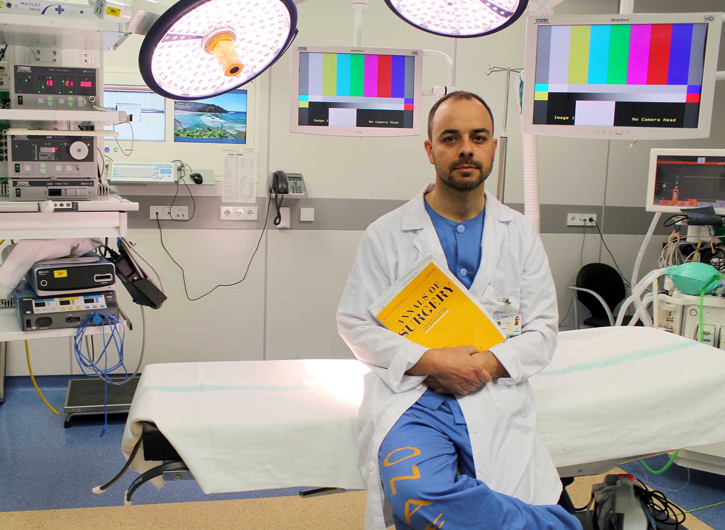 Un cirujano del Hospital de Toledo publica un estudio multicéntrico internacional de cirugía hepática laparoscópica