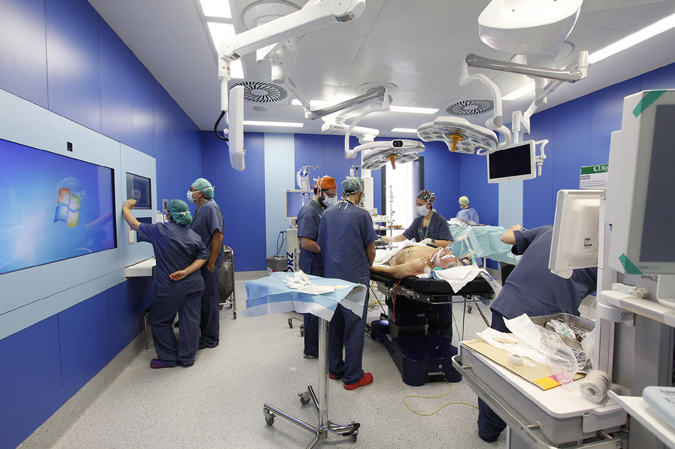 El Hospital General de València, primer centro europeo para la formación de anestesia en cirugía torácica