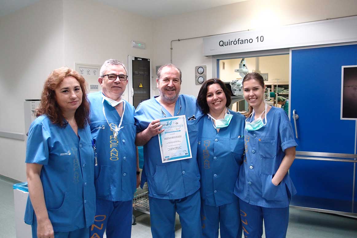 Premio nacional de videoftalmologí­a para el Hospital de Ciudad Real por un innovador proyecto de implantación de lentes con quitamiedos