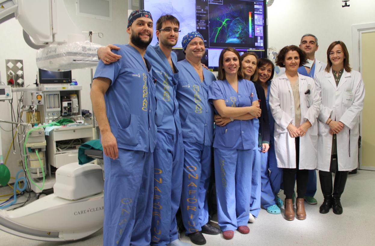 El Complejo Hospitalario de Toledo incorpora la embolización arterial para el tratamiento de la patología de ‘hombro congelado’